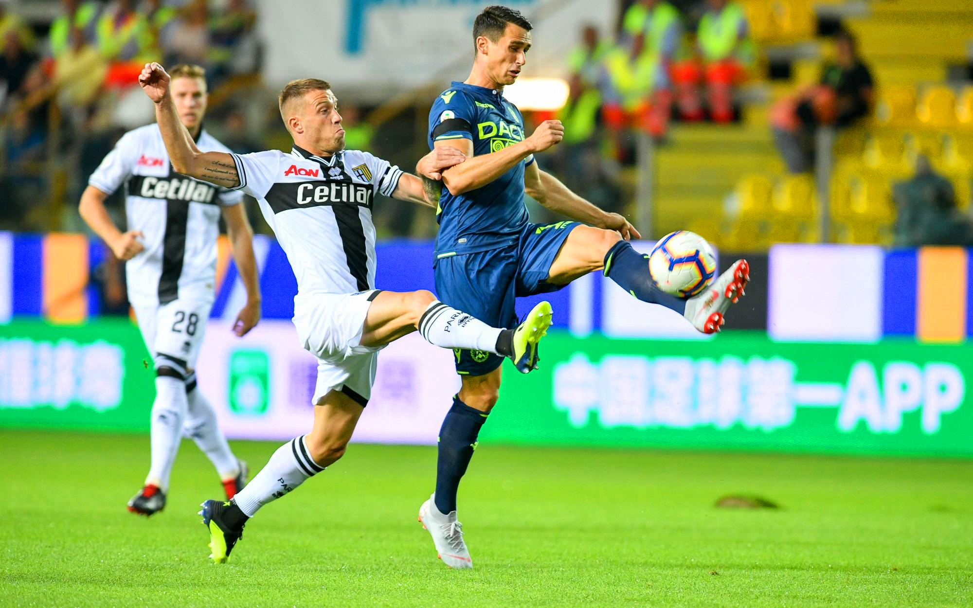 包含纽约尼克斯国际比赛日防线松动，志在意甲名次提升，话题不断，球队文化再被提及的词条